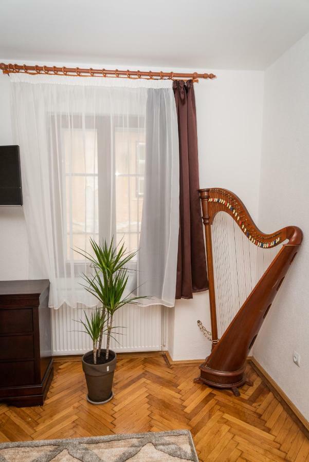 Musik Apartments Old Town Sibiu Eksteriør billede
